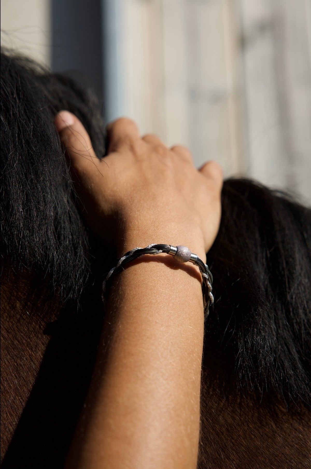 Bracelet aimenté en crins de chevaux (Pré commande pour septembre)